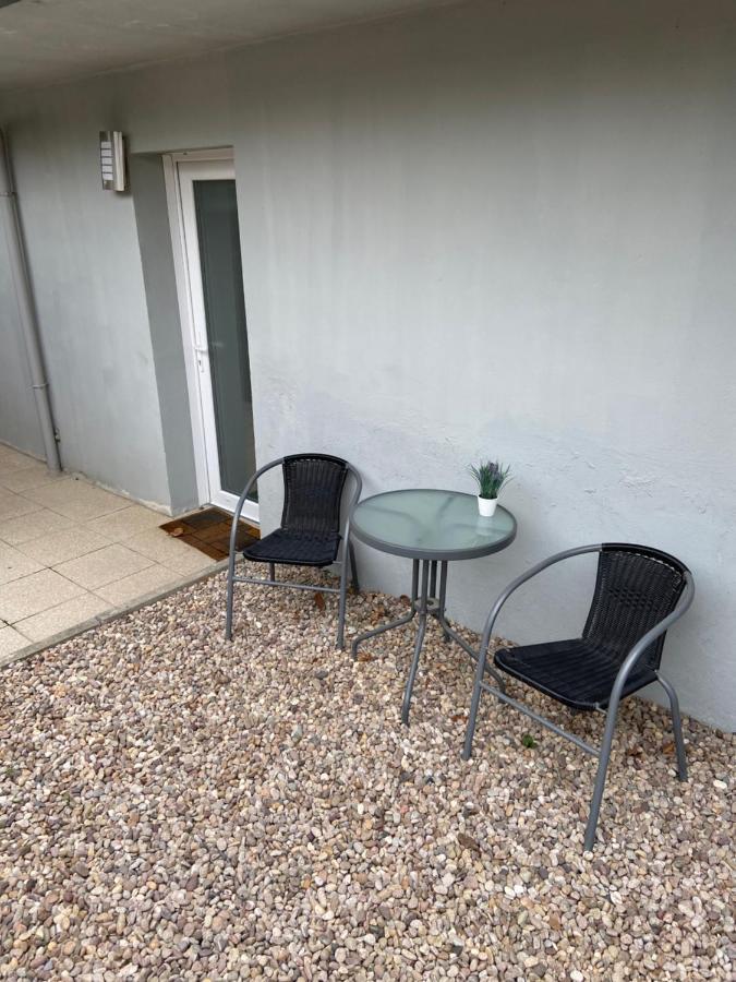 Toul Appartement Entier Avec Parking Prive Au Calme Cosy A Etage Avec Balcon Екстериор снимка